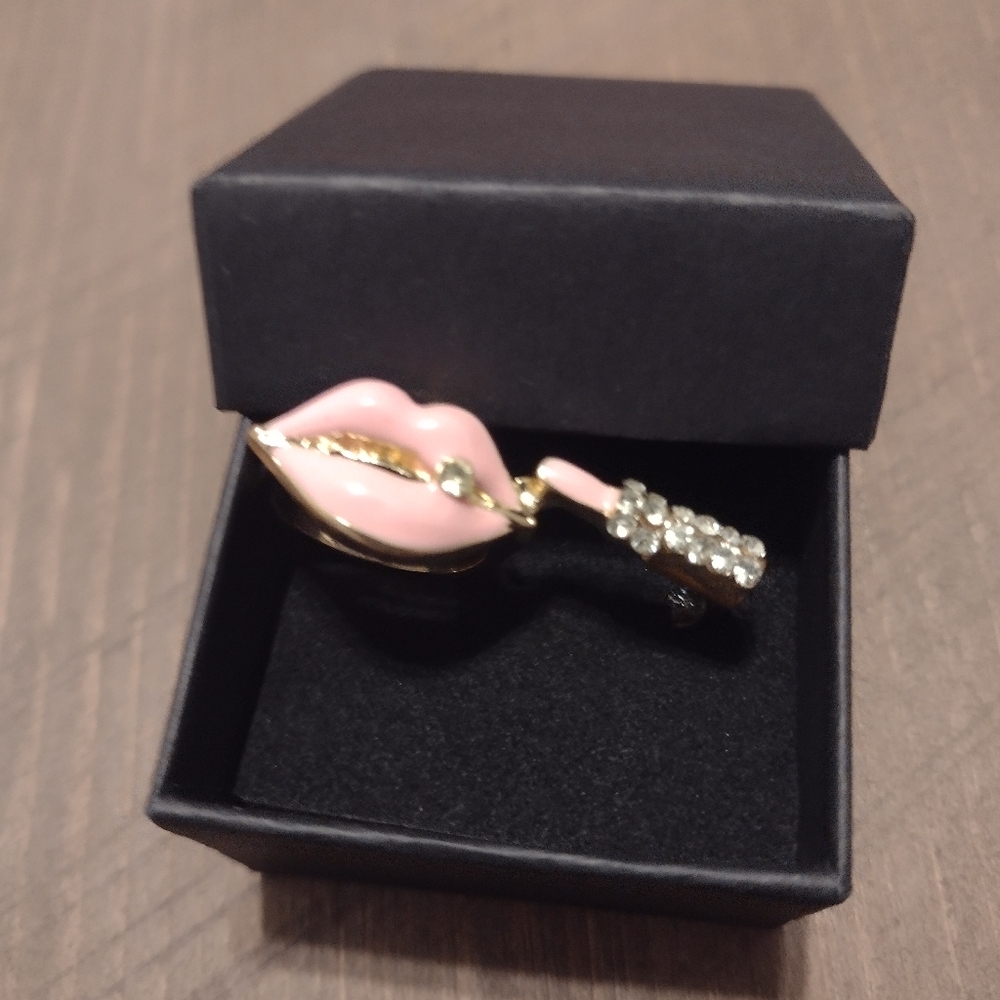 Knuckle ring